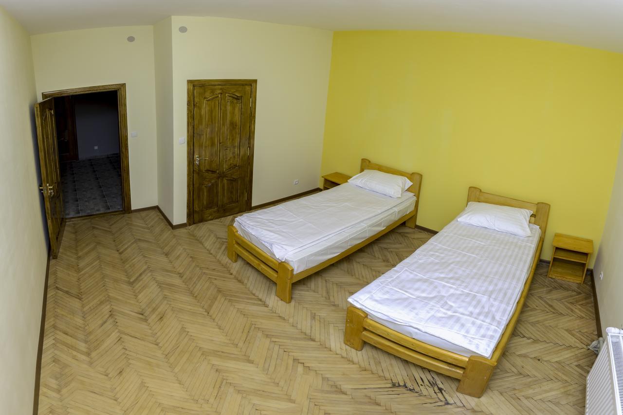 Dream Hostel Carpathians Rakhiv Exterior foto