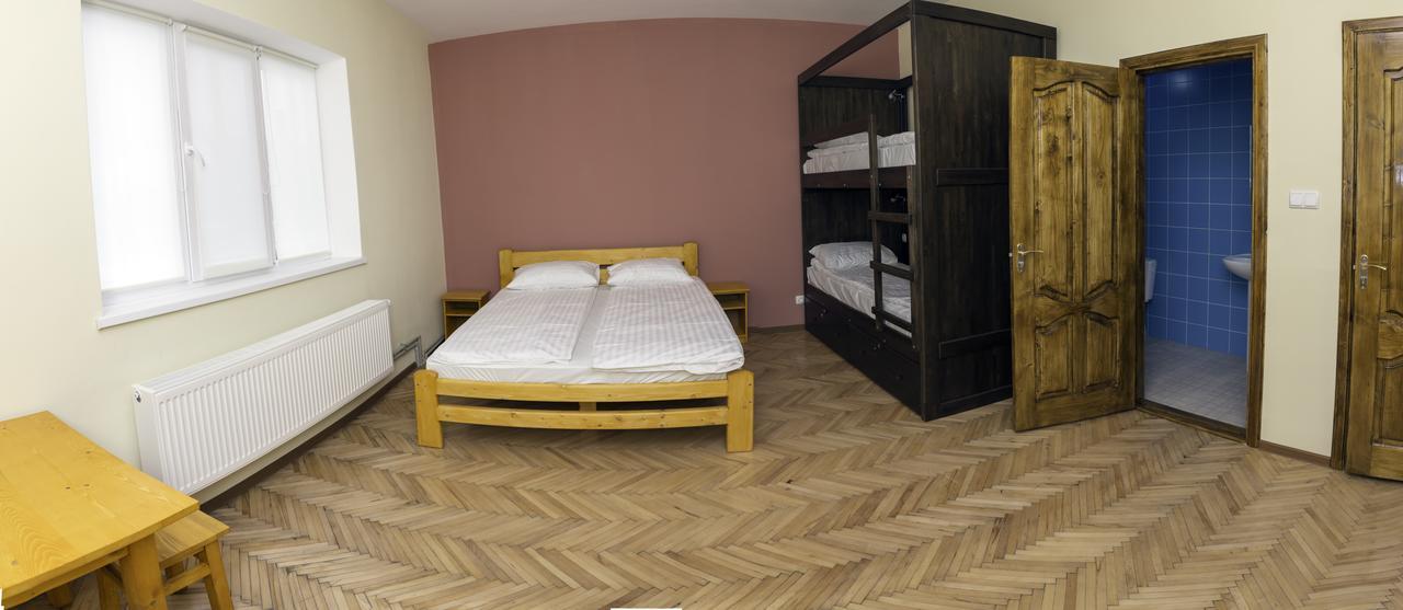 Dream Hostel Carpathians Rakhiv Exterior foto
