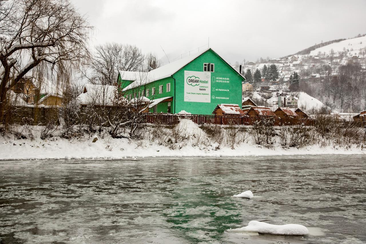 Dream Hostel Carpathians Rakhiv Exterior foto